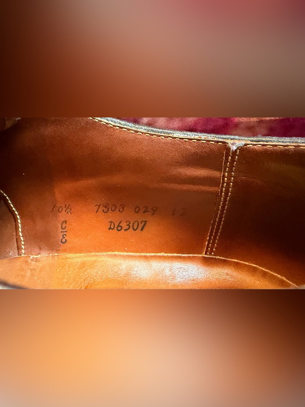 Alden Smooth & Reverse Tobacco Chamois Saddle Shoes - Men’s Size 10.5 E - Picture 6 of 6